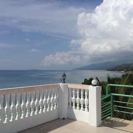 Cronin Residence Resort Oslob Exterior photo