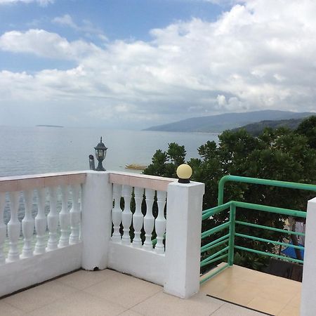 Cronin Residence Resort Oslob Exterior photo