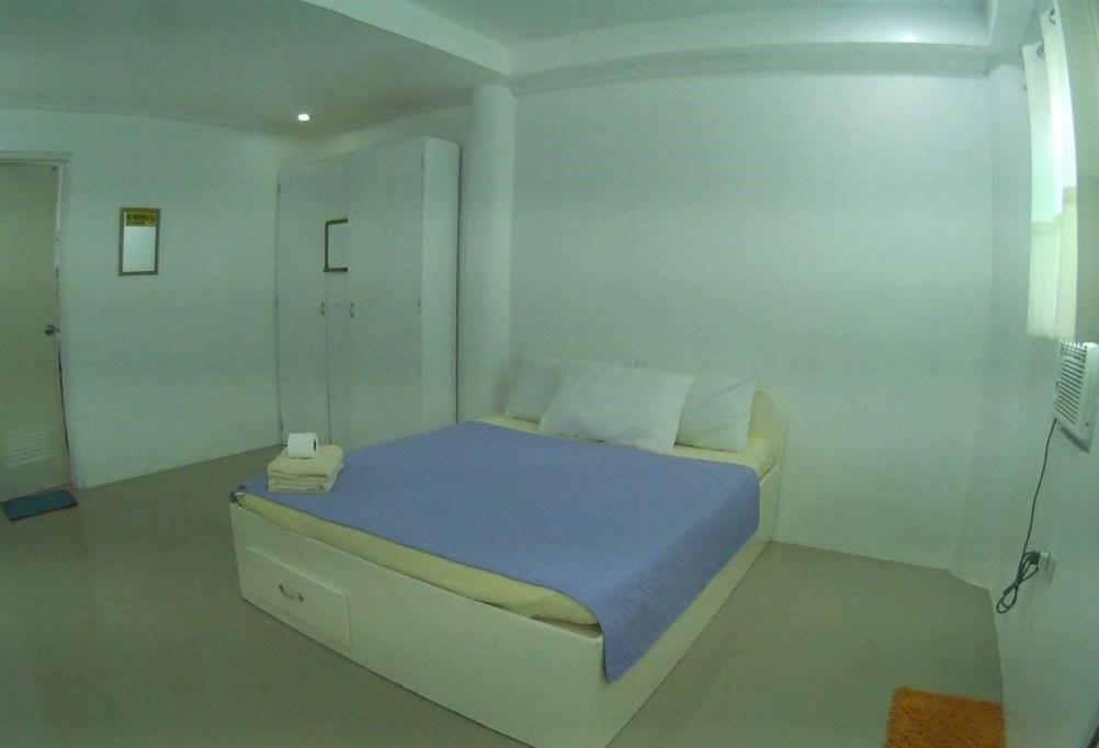 Cronin Residence Resort Oslob Exterior photo