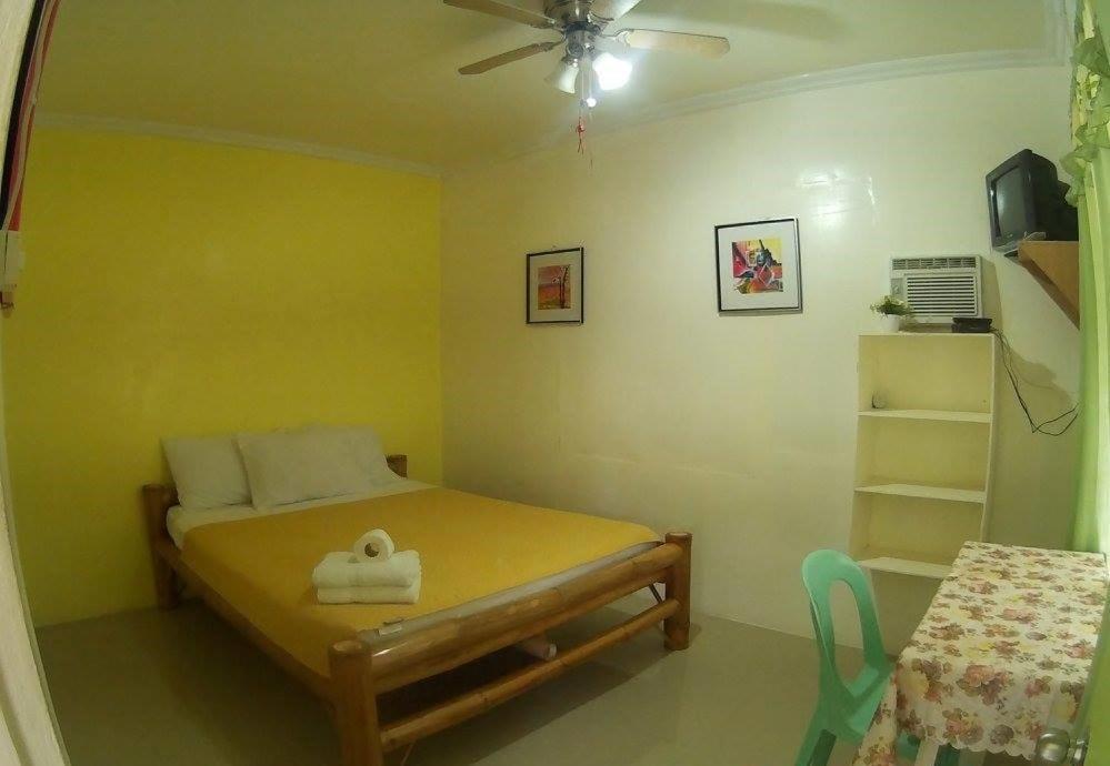 Cronin Residence Resort Oslob Exterior photo
