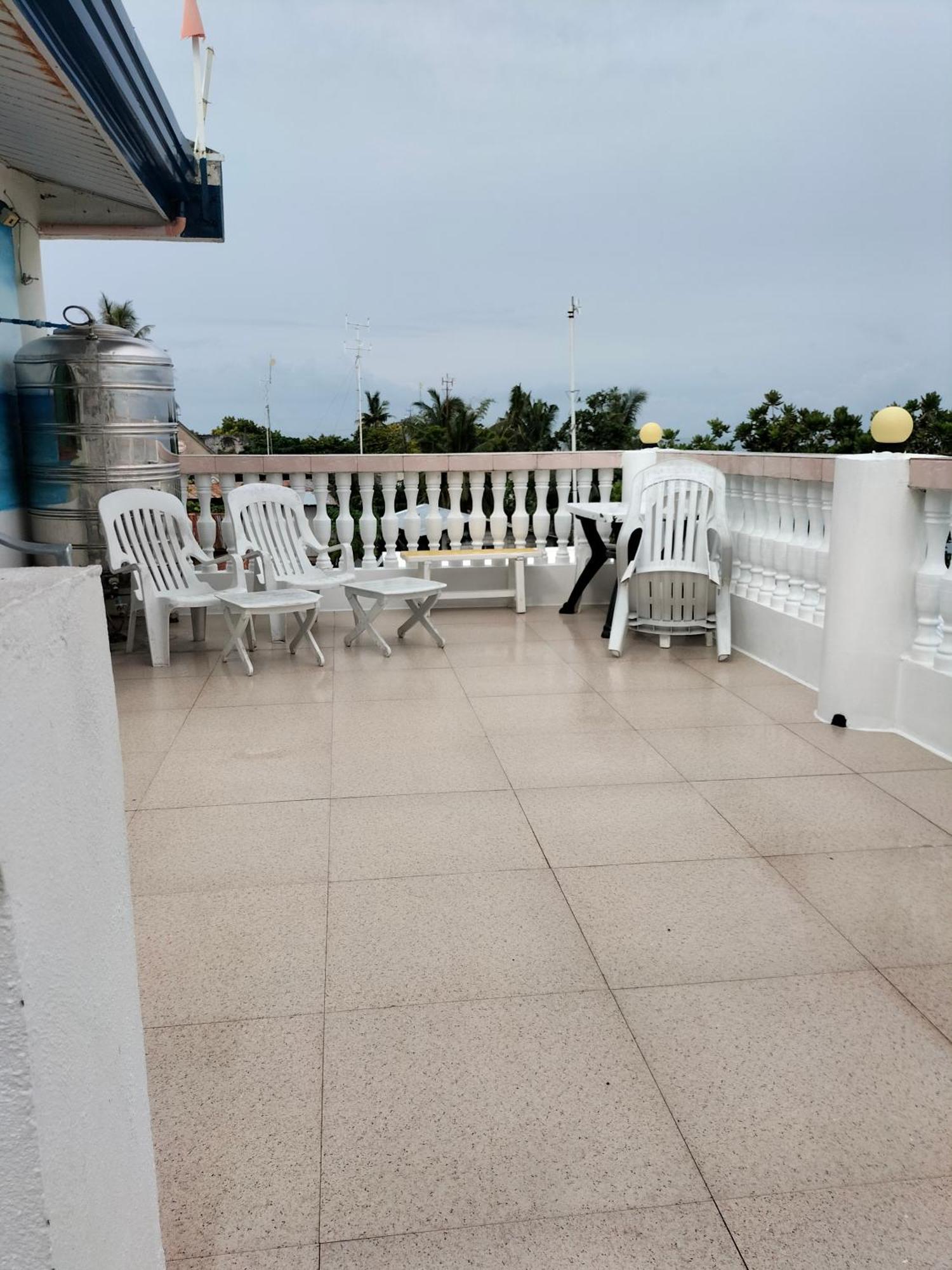 Cronin Residence Resort Oslob Exterior photo