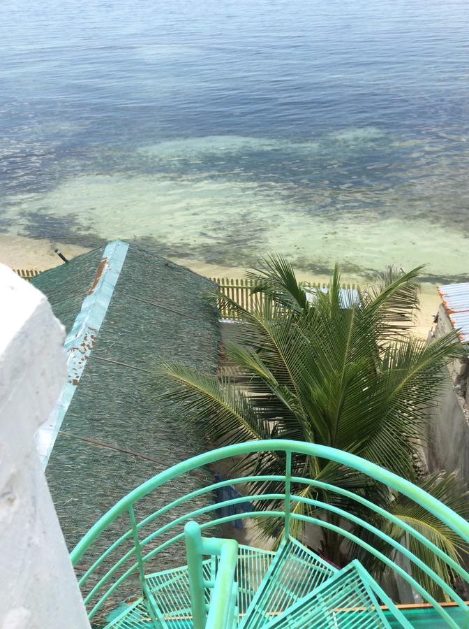 Cronin Residence Resort Oslob Exterior photo