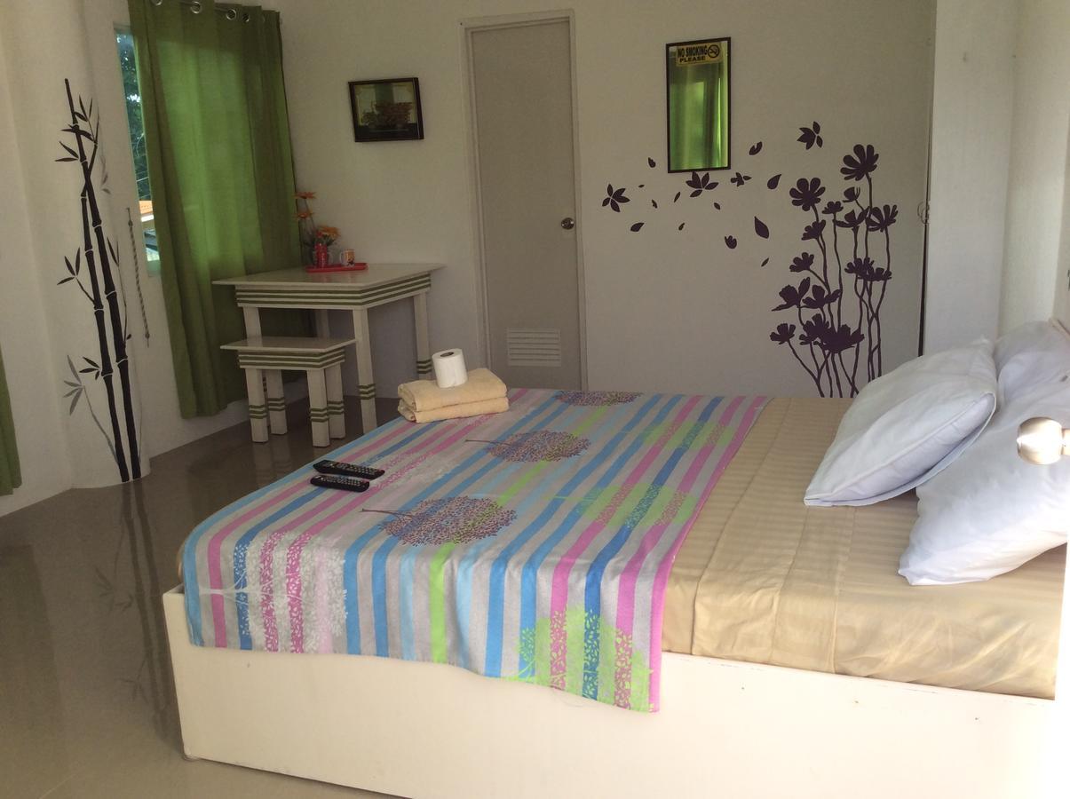 Cronin Residence Resort Oslob Exterior photo