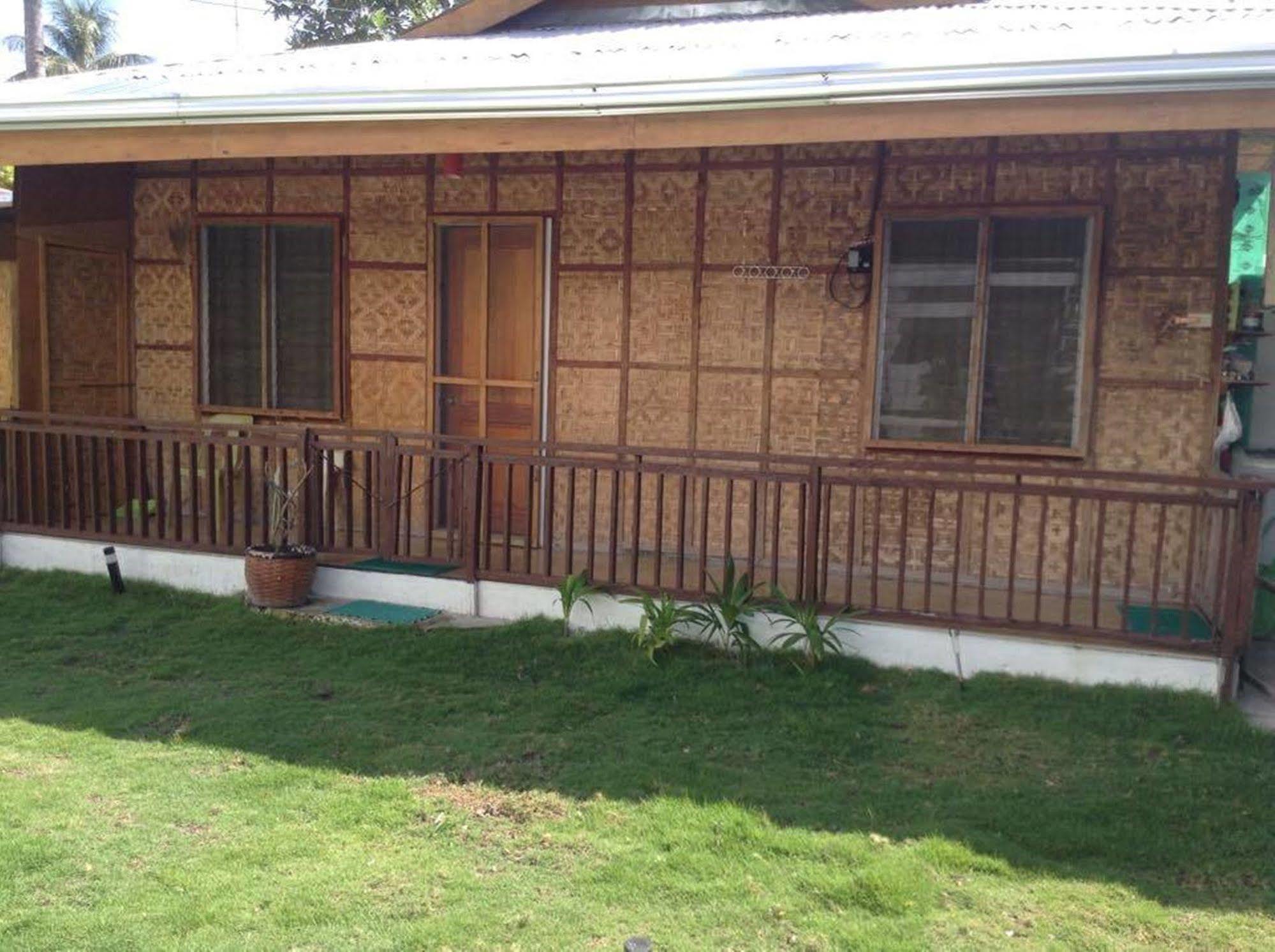 Cronin Residence Resort Oslob Exterior photo